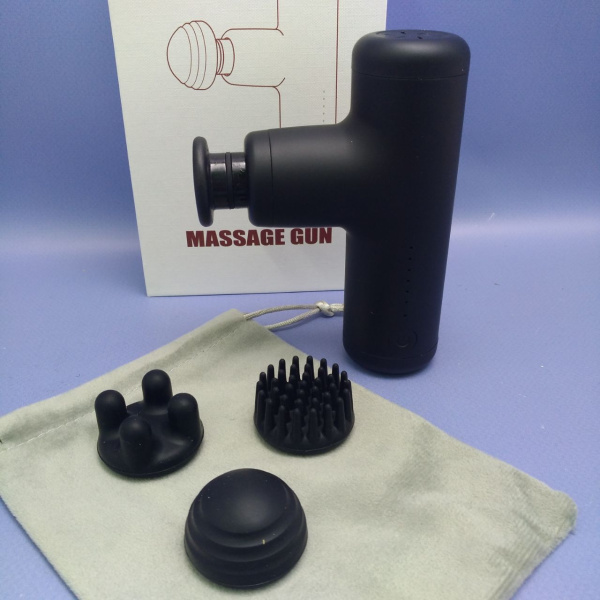 Компактный портативный массажер для лица Massage gun G-16 (4 сменные насадки, зарядка TYPE-С) / Чехол в подарок